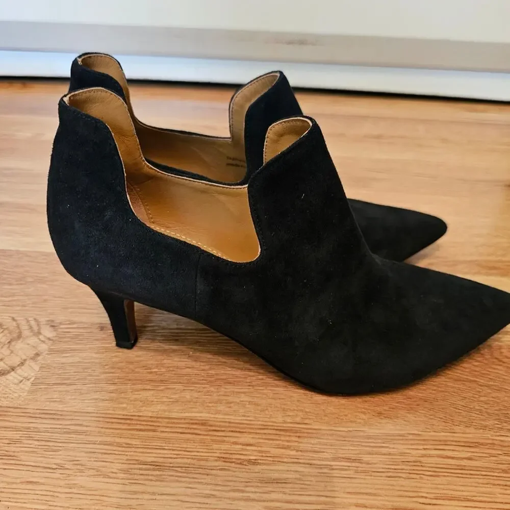 Kay Unger Japhette Black Suede Pointed Toe Cutout Pumps Heels Size 7.5 M